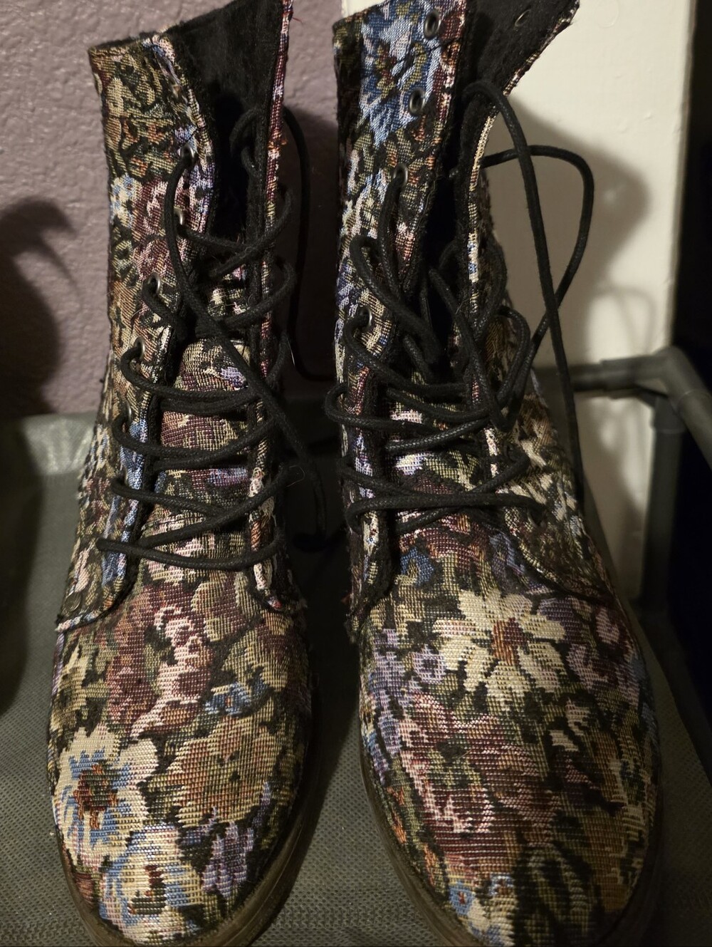Floral Lace-Up Ankle Boots in Multicolor Floral Tapestry - Picture 2 of 6